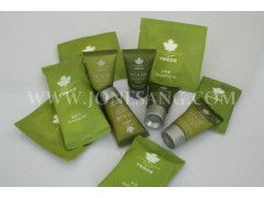 賓館客房一次性用品批發(fā)指南 價(jià)格、品類與選購要點(diǎn)