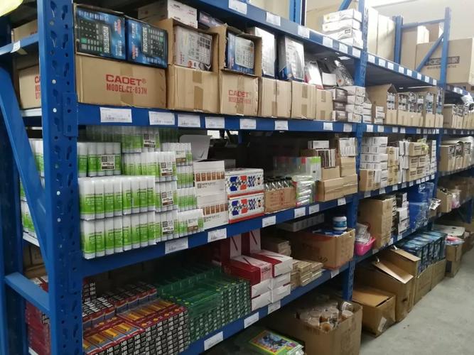 新天地倉儲(chǔ)批發(fā)商城盛大開業(yè)，打造日用品批發(fā)新標(biāo)桿