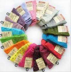 金華襪子全棉船襪 報(bào)價(jià)、供應(yīng)與廠商批發(fā)指南